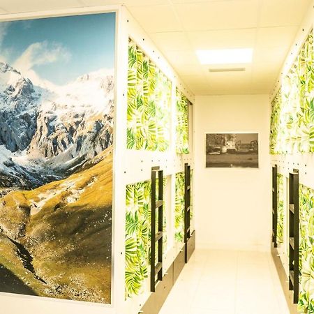 Hostel Playa De Meron 산비센테데라바케라 외부 사진